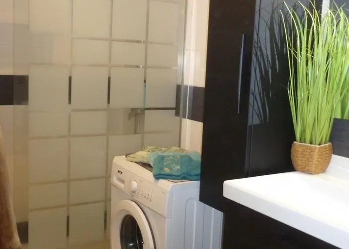 アパート Chez Lyly